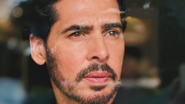 Dino Morea