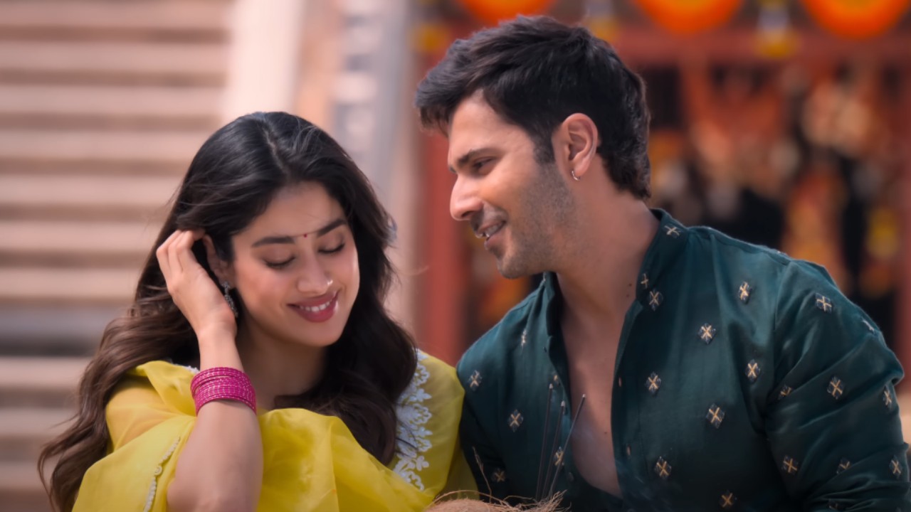 Sunny Sanskari Ki Tulsi Kumari Advance Booking