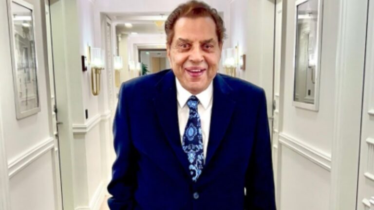 Dharmendra Discharged From Hospital