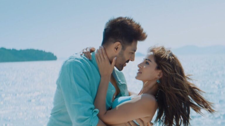 Tu Meri Main Tera Main Tera Tu Meri Box Office Collection Day 4
